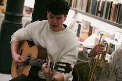 Sexenni a Ona Llibres 